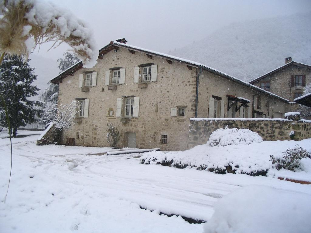 L'Estapade Des Tourelons Bed and Breakfast Saint-Jean-en-Royans Exteriör bild